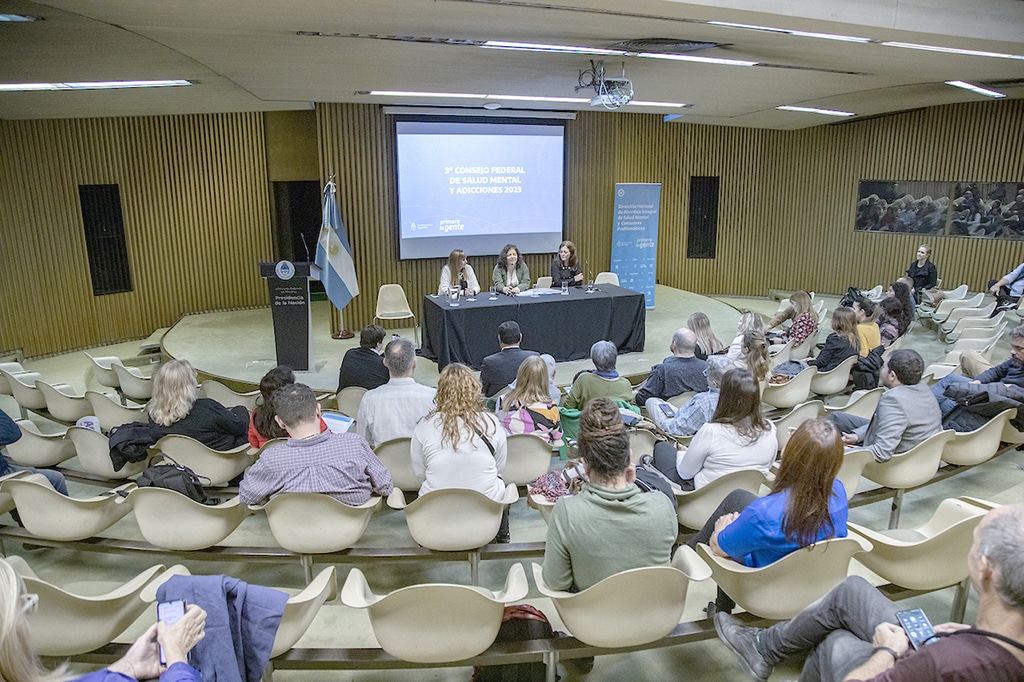 Guía de buenas prácticas en salud mental Diario El Sureño