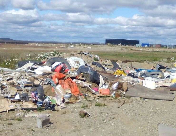 Se han multiplicado los basurales clandestinos en Río Grande. Esto preocupa a las autoridades del Municipio que piden la colaboración de los vecinos.