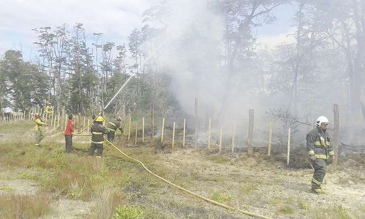 Dos nuevos incendios forestales, en Tolhuin