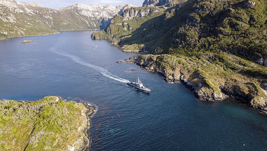 Relevo en Isla de los Estados y Bahía Buen Suceso