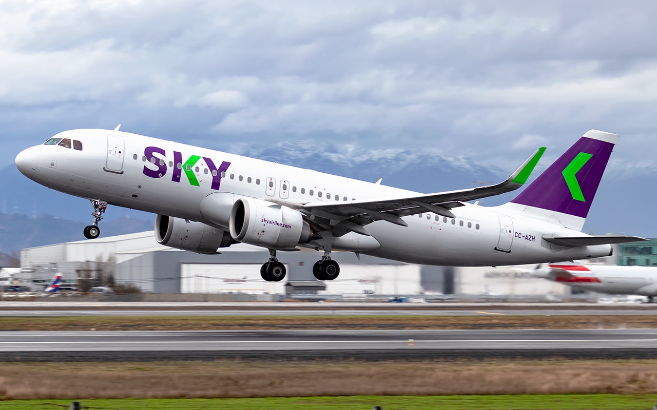 SKY Airline anuncia una nueva ruta internacional que unirá Argentina con Brasil