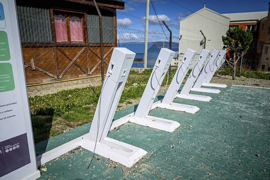 Vandalismo en tótem de bicicletas eléctricas