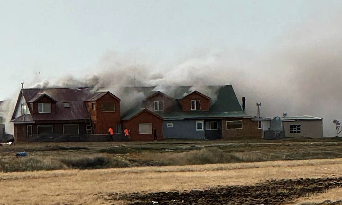 Impresionante incendio en dos viviendas